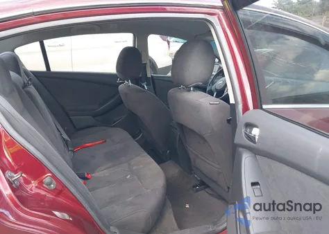 2010 Nissan Altima 2.5 S z USA, uszkodzony, nr VIN 1N4AL2AP9AN535535